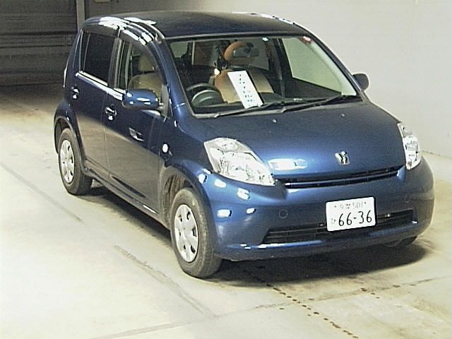 2004 Toyota Passo