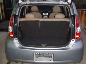 2004 Toyota Passo Pics