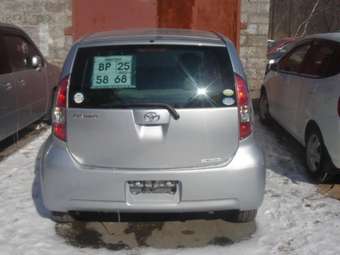 2004 Toyota Passo Photos