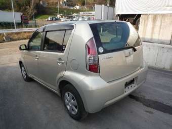 2004 Toyota Passo Wallpapers