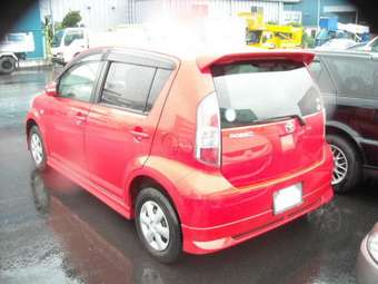 2004 Toyota Passo Pictures