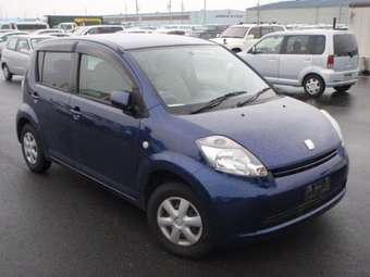 2004 Toyota Passo Pictures