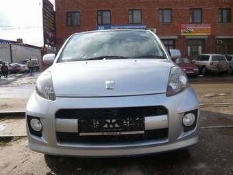2004 Toyota Passo Photos
