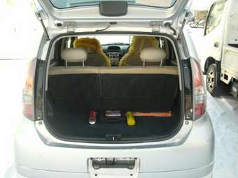 2004 Toyota Passo Wallpapers