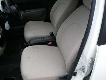 2004 Toyota Passo Wallpapers