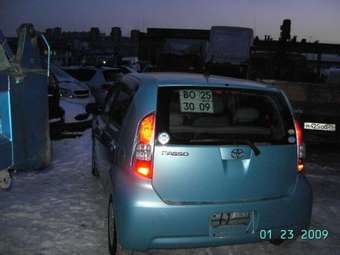 2004 Toyota Passo Photos