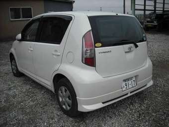 2004 Toyota Passo Wallpapers
