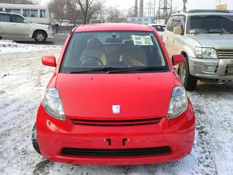 2004 Toyota Passo Photos