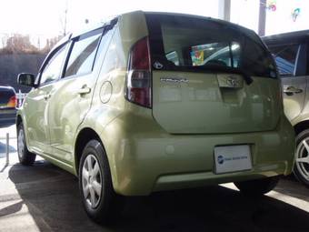 2004 Toyota Passo Pics