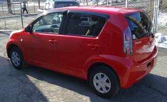 2004 Toyota Passo Photos