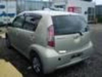 2004 Toyota Passo Pictures