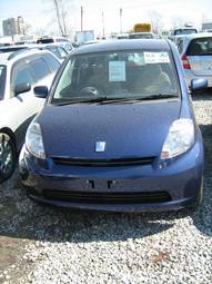 2004 Toyota Passo Photos