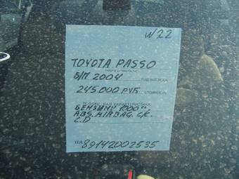 2004 Toyota Passo Photos