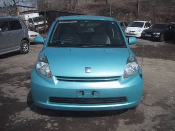 2004 Toyota Passo Photos