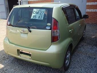 2004 Toyota Passo Pics