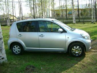 2004 Toyota Passo Wallpapers