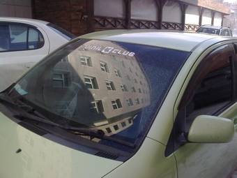 2004 Toyota Passo Photos