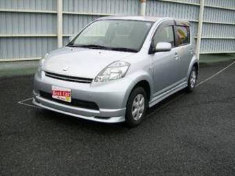 2004 Toyota Passo Pictures