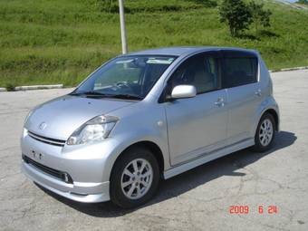 2004 Toyota Passo Wallpapers