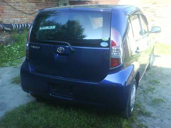 2004 Toyota Passo Photos