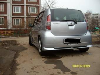 2004 Toyota Passo Photos