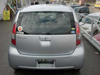 2005 Toyota Passo Pictures