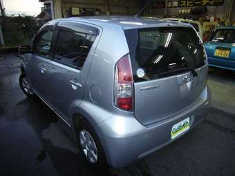 2005 Toyota Passo Pics