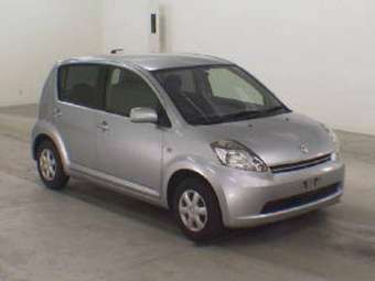 2005 Toyota Passo Photos