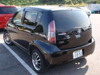 2005 Toyota Passo Pics