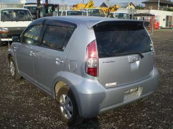 2005 Toyota Passo Photos