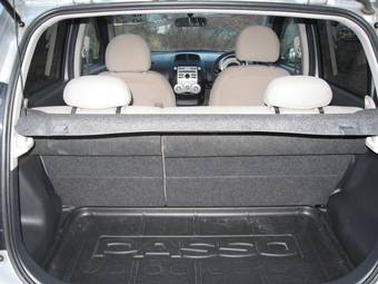 2005 Toyota Passo Photos