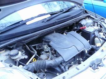 2005 Toyota Passo Photos