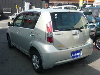 2005 Toyota Passo Photos