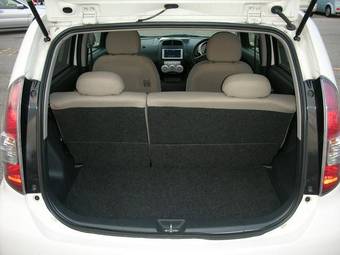 2005 Toyota Passo Wallpapers