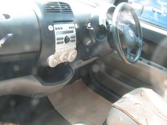 2005 Toyota Passo Pictures