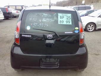 2005 Toyota Passo Photos