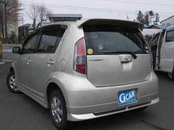 2005 Toyota Passo Images