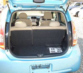 2005 Toyota Passo Photos