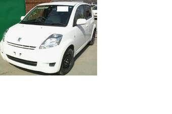 2005 Toyota Passo Photos