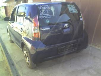 2005 Toyota Passo Photos