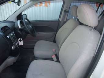 2006 Toyota Passo Photos