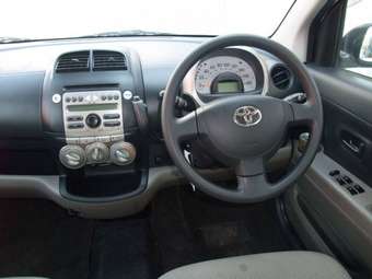 2006 Toyota Passo Photos