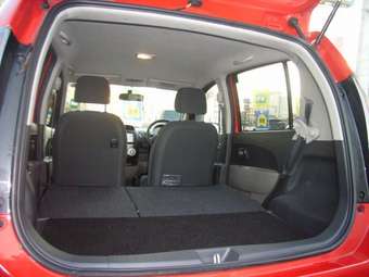 2006 Toyota Passo Photos