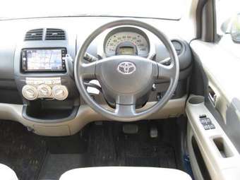 2006 Toyota Passo Photos