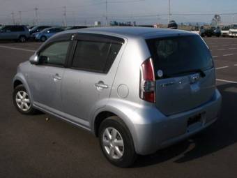 2006 Toyota Passo Photos