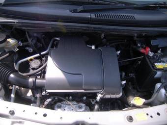 2006 Toyota Passo Images