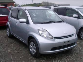 2006 Toyota Passo Pics