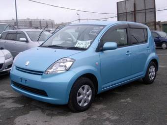 2006 Toyota Passo Pics