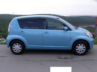 2006 Toyota Passo Pictures