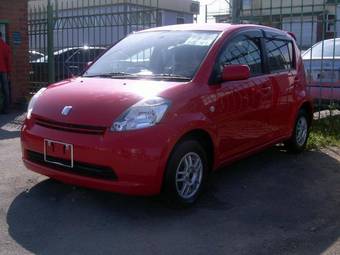 2006 Toyota Passo Pictures